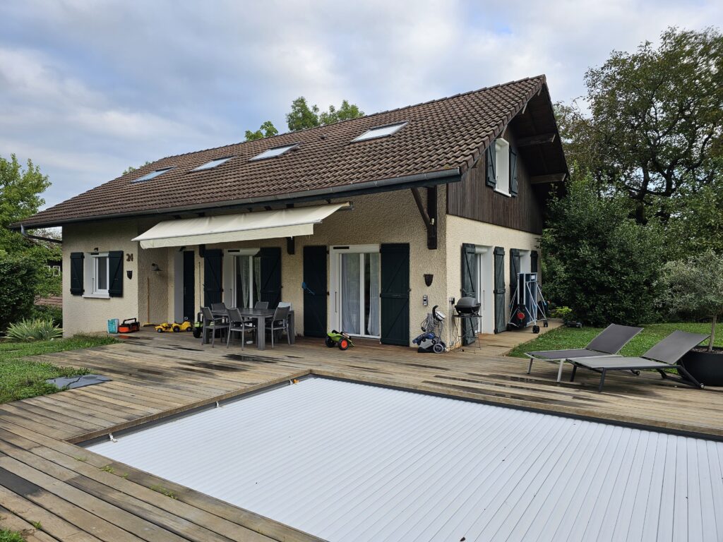 Rénovation Menuiseries PVC Blanc + Volets roulants solaires